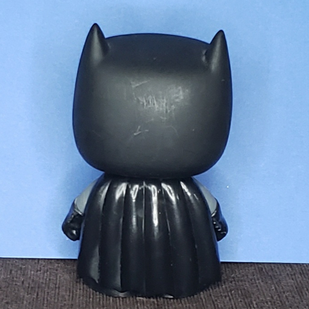 Batman Funko Pop - Picture 2 of 2